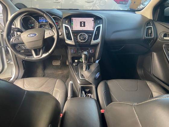 FORD FOCUS 2.0 TITANIUM 16V FLEX 4P POWERSHIFT