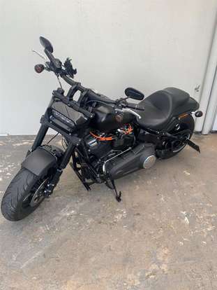 HARLEY-DAVIDSON-SOFTAIL FAT BOB 114-2018
