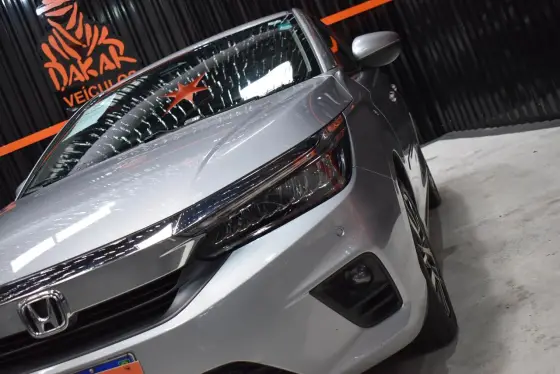 HONDA CITY 1.5 i-VTEC FLEX HATCH TOURING CVT