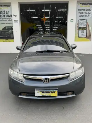 HONDA CIVIC 1.8 LXS 16V FLEX 4P AUTOMÁTICO
