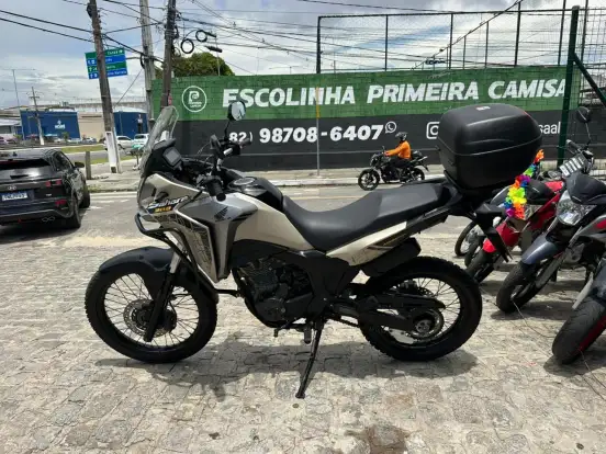 HONDA-XRE 300 SAHARA ADVENTURE-2024