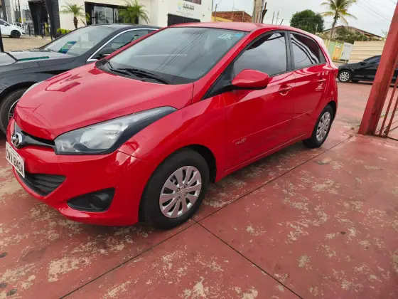 HYUNDAI HB20 1.6 COMFORT PLUS 16V FLEX 4P AUTOMÁTICO HYUNDAI HB20 1.6 COMFORT PLUS 16V FLEX 4P AUTOMÁTICO