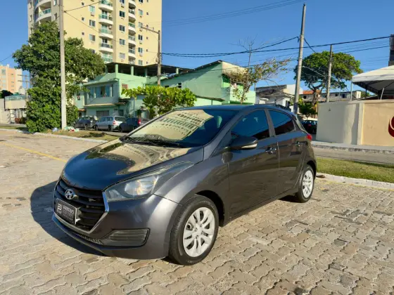 HYUNDAI HB20 1.6 COMFORT PLUS 16V FLEX 4P MANUAL HYUNDAI HB20 1.6 COMFORT PLUS 16V FLEX 4P MANUAL