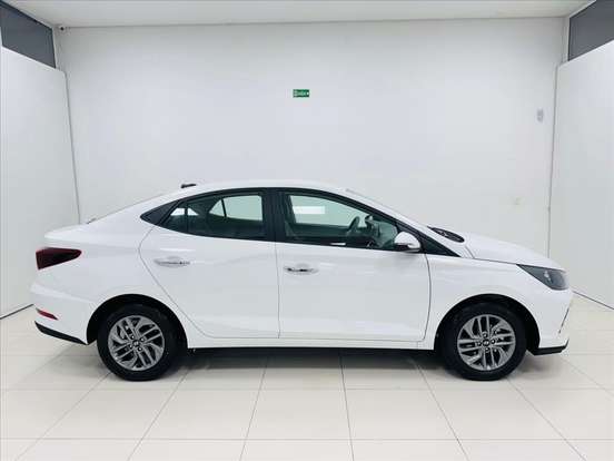 HYUNDAI-HB20S-2026
