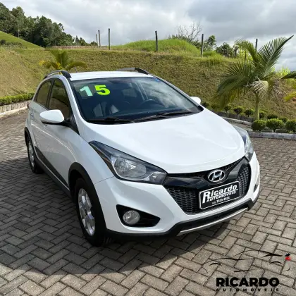 HYUNDAI HB20X 1.6 16V PREMIUM FLEX 4P AUTOMÁTICO