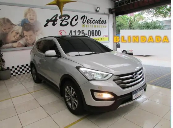 HYUNDAI SANTA FÉ 3.3 MPFI 4X4 7 LUGARES V6 270CV GASOLINA 4P AUTOMÁTICO HYUNDAI SANTA FÉ 3.3 MPFI 4X4 7 LUGARES V6 270CV GASOLINA 4P AUTOMÁTICO