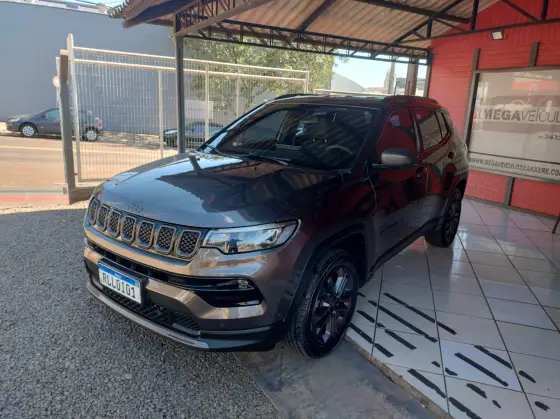 JEEP COMPASS 1.3 T270 TURBO FLEX LONGITUDE AT6