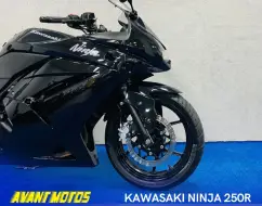KAWASAKI NINJA 250R KAWASAKI NINJA 250R