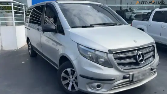 MERCEDES-BENZ-VITO-2015