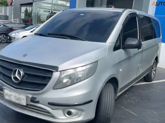 MERCEDES-BENZ-VITO-2.0 CGI FLEX TOURER 119 LUXO 8L MANUAL MERCEDES-BENZ-VITO-2015