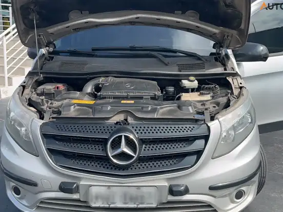 MERCEDES-BENZ-VITO-2.0 CGI FLEX TOURER 119 LUXO 8L MANUAL MERCEDES-BENZ-VITO-2015