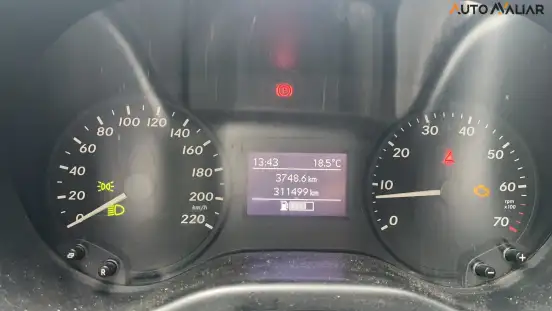 MERCEDES-BENZ-VITO-2015