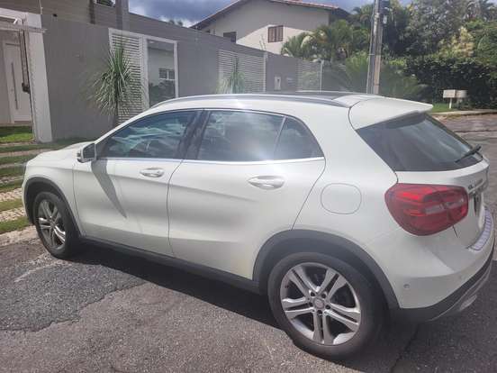 MERCEDES-BENZ-GLA 200-1.6 CGI ENDURO 16V TURBO FLEX 4P AUTOMÁTICO MERCEDES-BENZ-GLA 200-2016