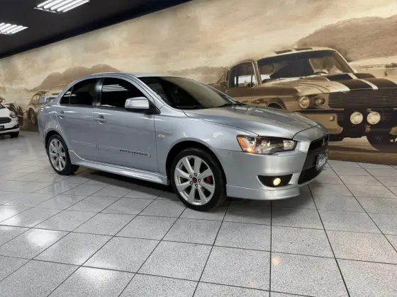 MITSUBISHI LANCER 2.0 16V GASOLINA 4P AUTOMÁTICO