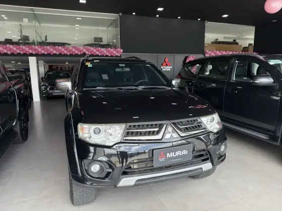 MITSUBISHI PAJERO 3.2 4X4 16V TURBO INTERCOOLER DIESEL 4P AUTOMÁTICO MITSUBISHI PAJERO 3.2 4X4 16V TURBO INTERCOOLER DIESEL 4P AUTOMÁTICO