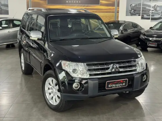 MITSUBISHI PAJERO FULL 3.2 HPE 4X4 16V TURBO INTERCOOLER DIESEL 4P AUTOMÁTICO