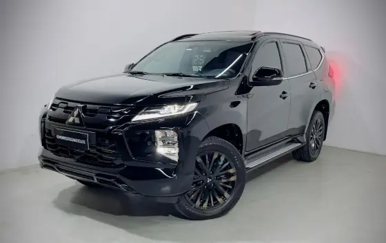 MITSUBISHI PAJERO SPORT 2.4 16V MIVEC TURBO DIESEL LEGEND BLACK AWD AUTOMÁTICO MITSUBISHI PAJERO SPORT 2.4 16V MIVEC TURBO DIESEL LEGEND BLACK AWD AUTOMÁTICO