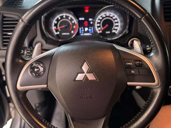 MITSUBISHI-ASX-2.0 4X4 AWD 16V GASOLINA 4P AUTOMÁTICO MITSUBISHI-ASX-2013