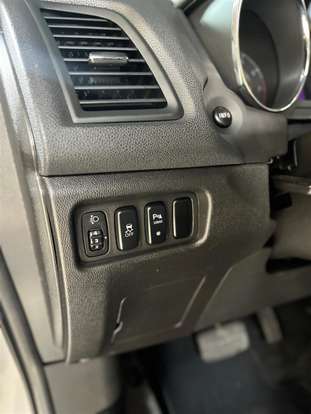 MITSUBISHI-ASX-2013
