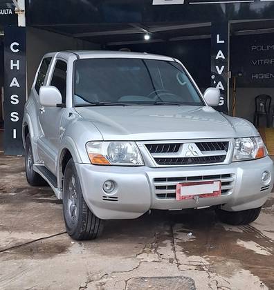 MITSUBISHI PAJERO 3.5 GLS TOP 4X4 V6 24V GASOLINA 2P AUTOMÁTICO