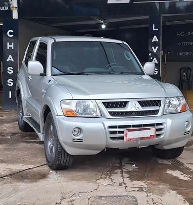 MITSUBISHI-PAJERO-2003