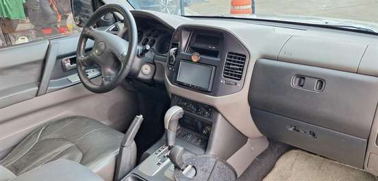 MITSUBISHI-PAJERO-2003