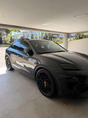 PORSCHE-MACAN-2024