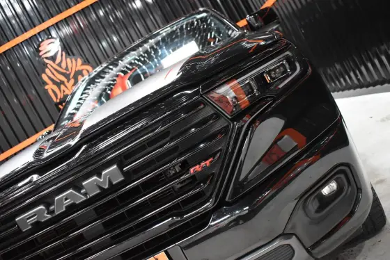 RAM RAMPAGE 2.0 HURRICANE 4 TURBO GASOLINA R/T 4X4 AUTOMÁTICO