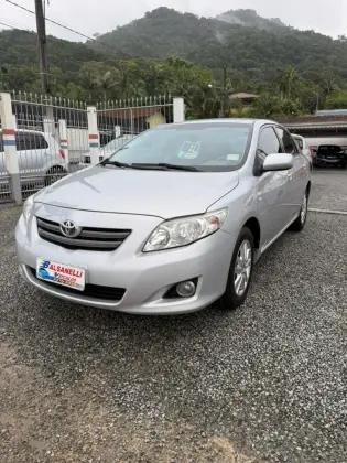 TOYOTA COROLLA 1.6 XLI 16V GASOLINA 4P AUTOMÁTICO