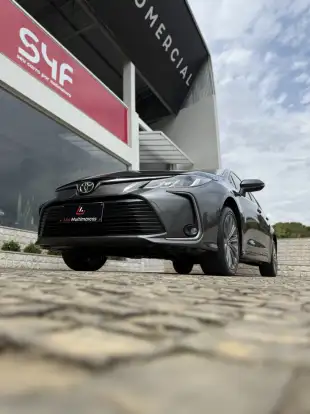 TOYOTA-COROLLA-2021