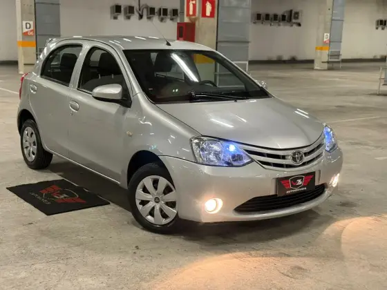 TOYOTA ETIOS 1.3 X 16V FLEX 4P MANUAL