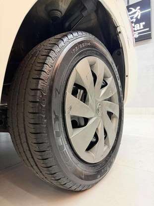 TOYOTA-ETIOS-1.5 XS 16V FLEX 4P AUTOMÁTICO TOYOTA-ETIOS-2016