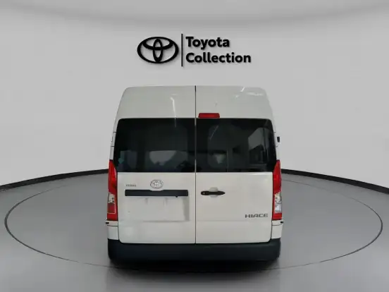 TOYOTA-HIACE-2.8 D-4D TURBO DIESEL FURGÃO DX AUTOMÁTICO TOYOTA-HIACE-2025