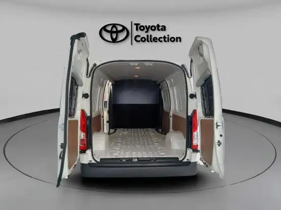 TOYOTA-HIACE-2.8 D-4D TURBO DIESEL FURGÃO DX AUTOMÁTICO TOYOTA-HIACE-2025