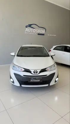 TOYOTA YARIS 1.5 16V FLEX SEDAN XL PLUS TECH MULTIDRIVE TOYOTA YARIS 1.5 16V FLEX SEDAN XL PLUS TECH MULTIDRIVE