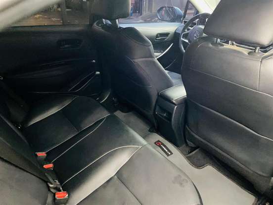 TOYOTA-COROLLA-2019