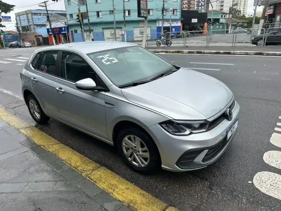 VOLKSWAGEN POLO 1.0 170 TSI COMFORTLINE AUTOMÁTICO
