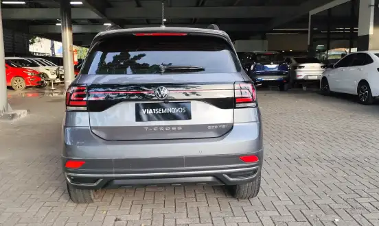 VOLKSWAGEN-T-CROSS-2022