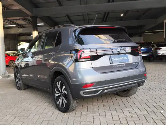VOLKSWAGEN-T-CROSS-2022