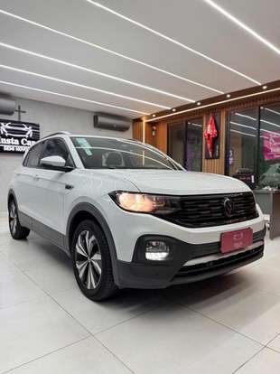 VOLKSWAGEN-T-CROSS-2022