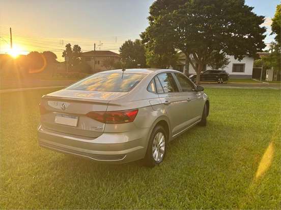 VOLKSWAGEN-VIRTUS-1.0 200 TSI COMFORTLINE AUTOMÁTICO VOLKSWAGEN-VIRTUS-2019