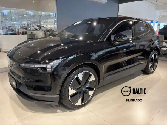 VOLVO EX30 69 KW ELÉTRICO ULTRA