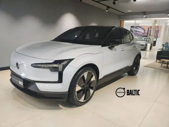 VOLVO EX30 69 KW ELÉTRICO ULTRA