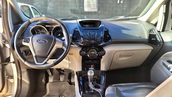 FORD-ECOSPORT-2014