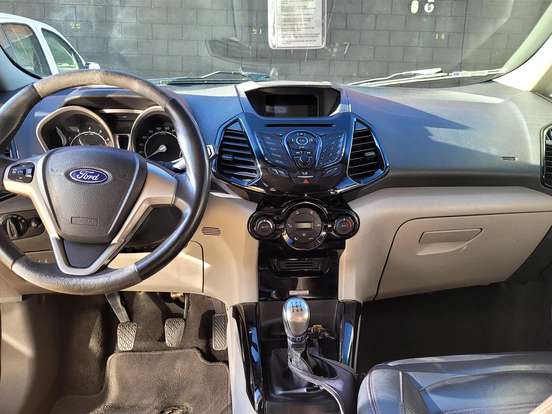 FORD-ECOSPORT-1.6 TITANIUM 16V FLEX 4P MANUAL FORD-ECOSPORT-2014