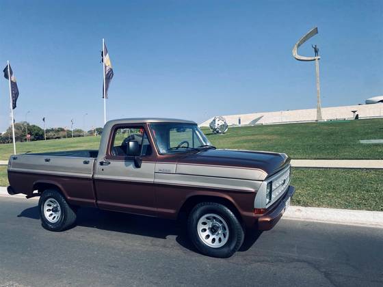 FORD F-1000 3.9 SUPER SÉRIE CS 8V DIESEL 2P MANUAL
