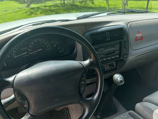 FORD-RANGER-4.0 STX 4X2 CE V6 12V GASOLINA 2P MANUAL FORD-RANGER-1995