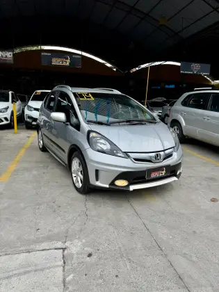 HONDA FIT 1.5 TWIST 16V FLEX 4P AUTOMÁTICO HONDA FIT 1.5 TWIST 16V FLEX 4P AUTOMÁTICO
