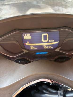 HONDA-PCX 160 DLX-2023