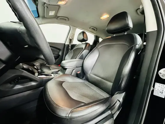 /en/city-recife/cate-car-used-car/hyundai-ix35-2018-2-0-mpfi-gl-16v-flex-4p-automatic-43493363288179712/-8